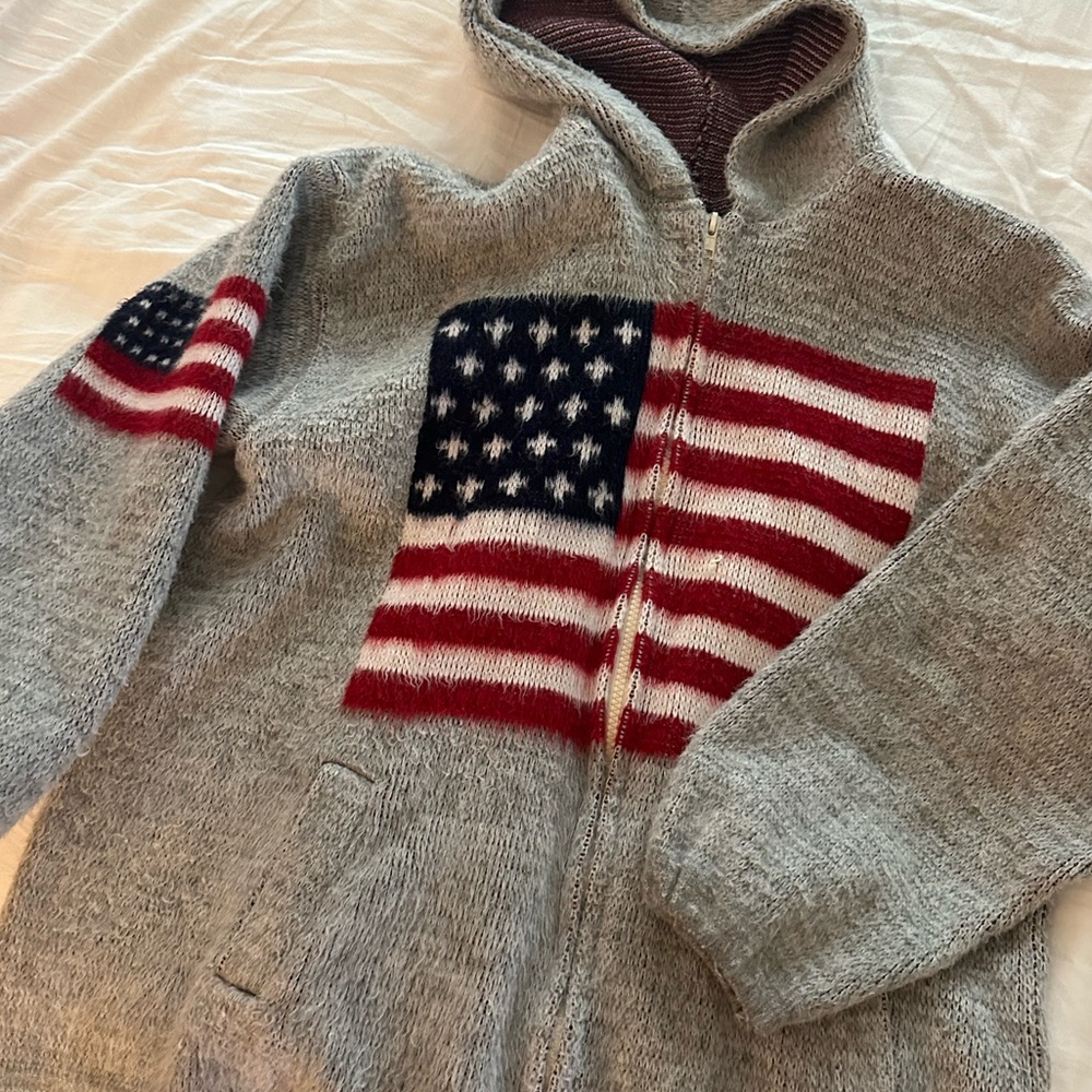 Wool American Sweatshirt - zip up.